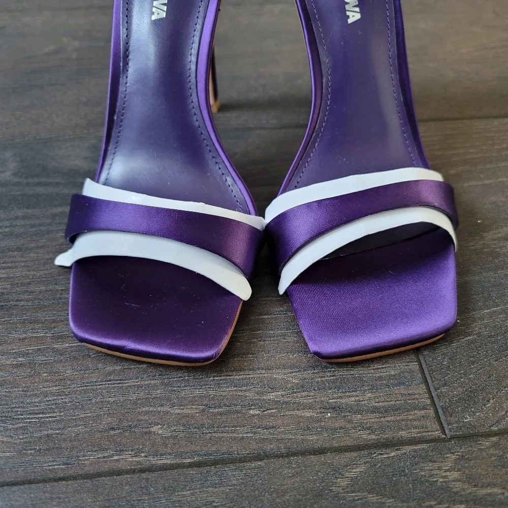 NEW Fashion Nova Satin Heels - Picture 2 of 7